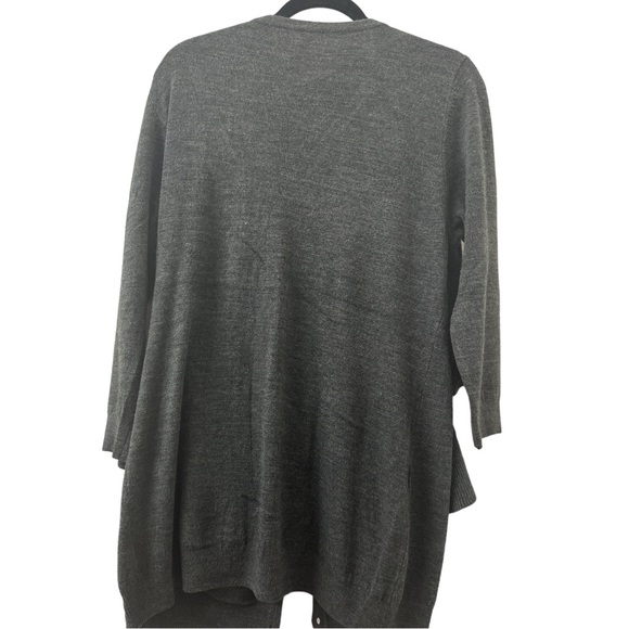 Premise Ruffle Front Button Down Sweater - XL - Picture 3 of 4